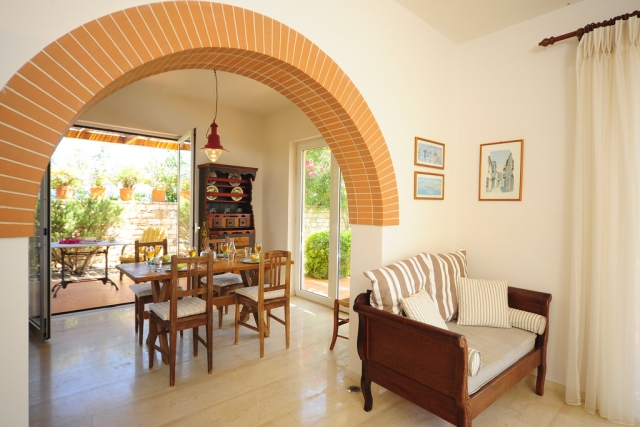 diningroom2.jpg