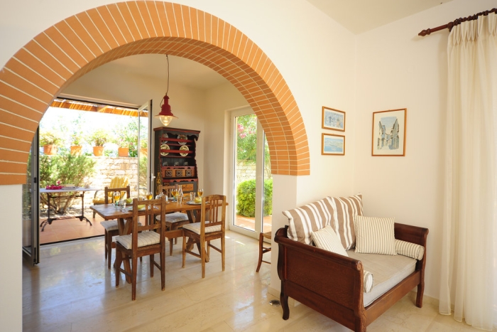 diningroom2.jpg