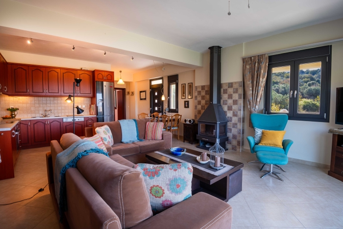 livingroom2-secondfloor.jpg
