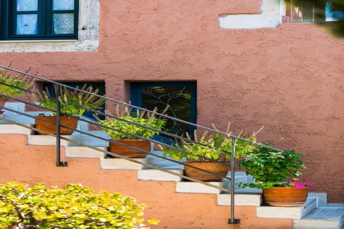 stairs.jpg