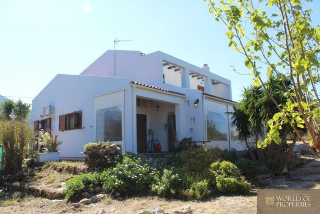 web_house-for-sale-in-apokoronas-chania-kh181127-768x511.jpg