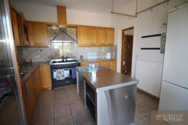 web_house-for-sale-in-apokoronas-chania-kh181185-768x511.jpg