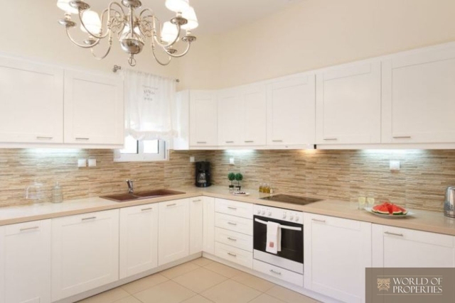 web_kitchen-a46642ef.jpg
