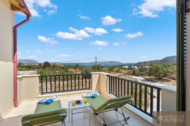 web_villa-for-sale-in-apokoronas-chania-kh156cf4dff23-a84c-47e6-ab96-b52e0ba0cef4.f10-768x513.jpg